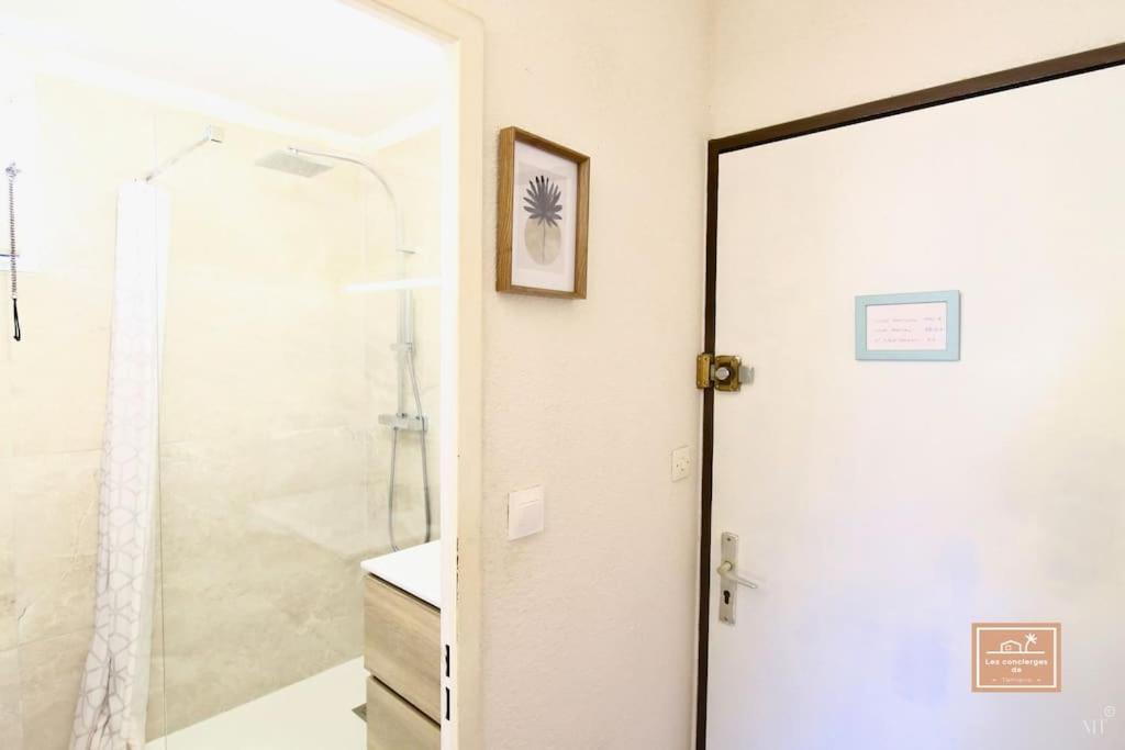 Appartamento Le Grand Large Saint-Mandrier-sur-Mer Esterno foto